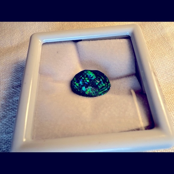 Hydrophane Ethiopian triplet Opal - Oval Loose gemstone - Picture 5 of 8